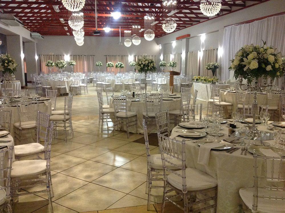 Zulu Nyala Country Manor Hotel Johannesburg Exterior photo