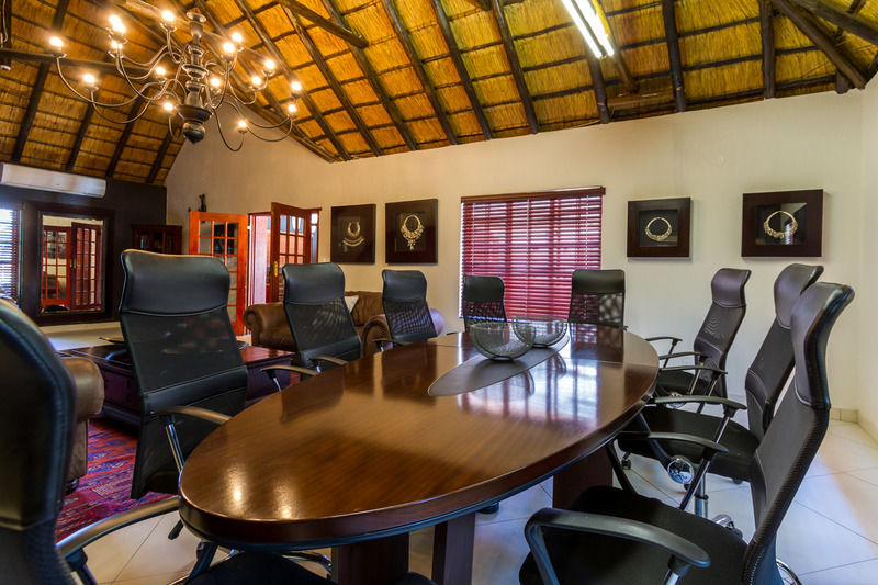 Zulu Nyala Country Manor Hotel Johannesburg Exterior photo