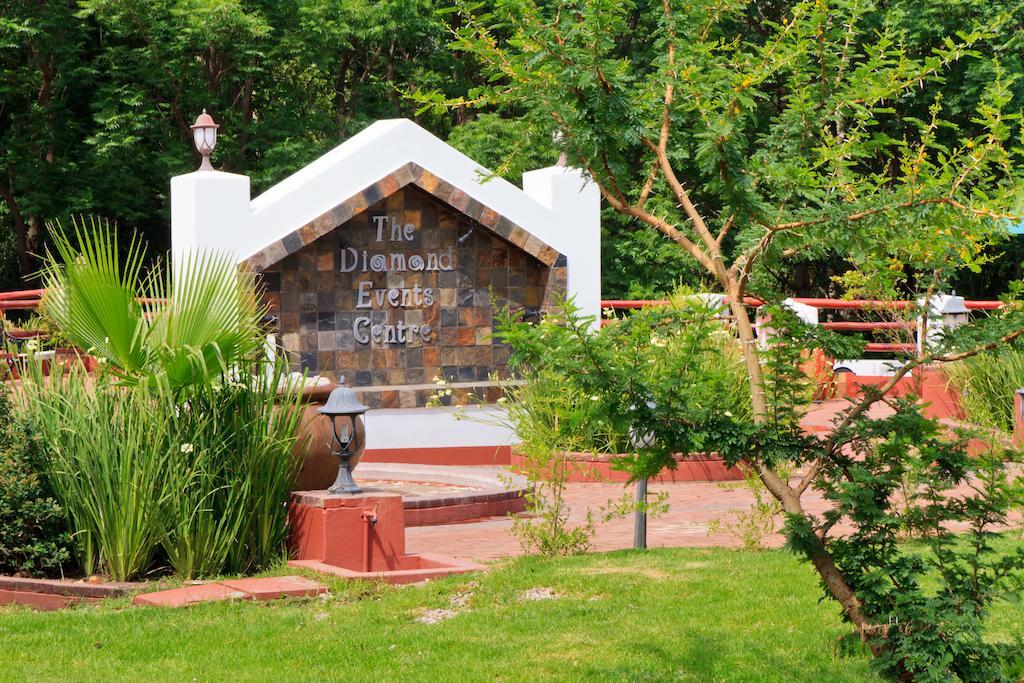 Zulu Nyala Country Manor Hotel Johannesburg Exterior photo